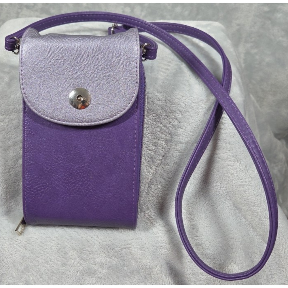 Purse Crossbody Purple 8"x4.5"x2" Storage For Phone and Cards Travel 0732